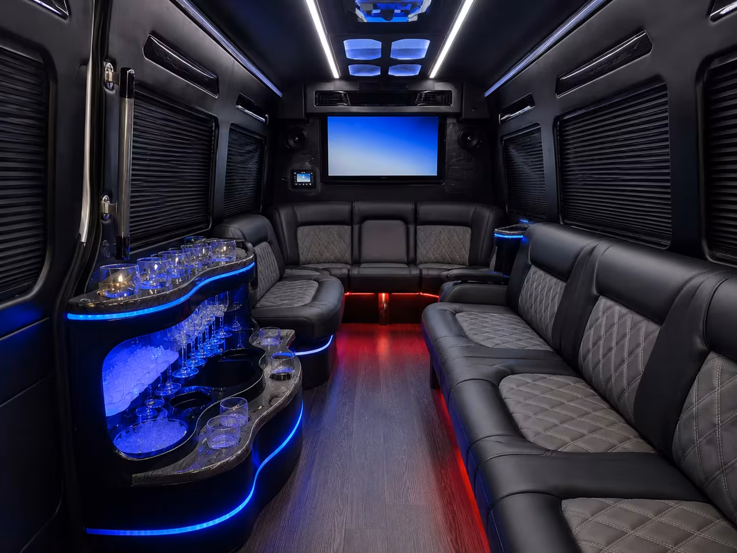 bus rental options for new orleans trips
