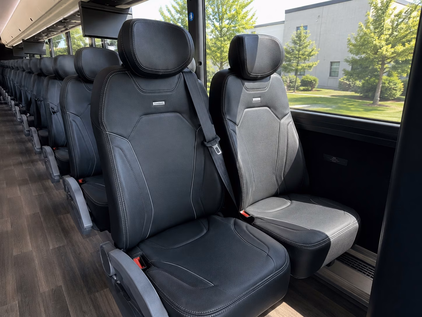 how the type of bus you choose changes charter bus prices in new orleans louisiana