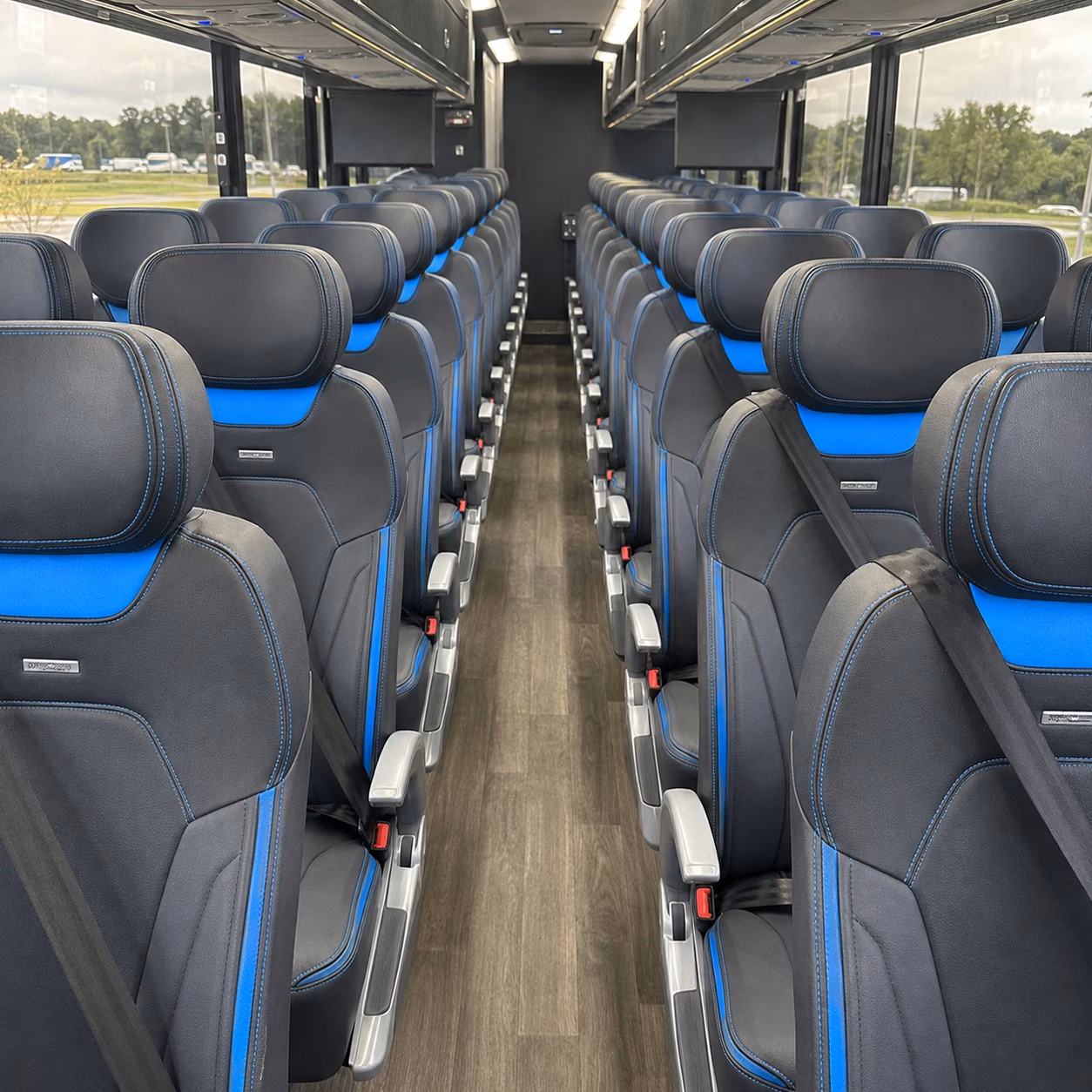 long distance charter bus rentals for new orleans church pilgrimages