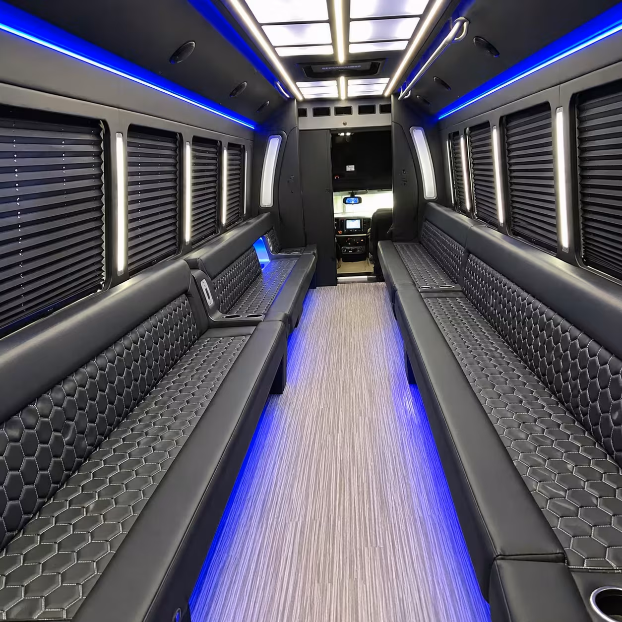 new orleans prom party bus rentals in the french quarter