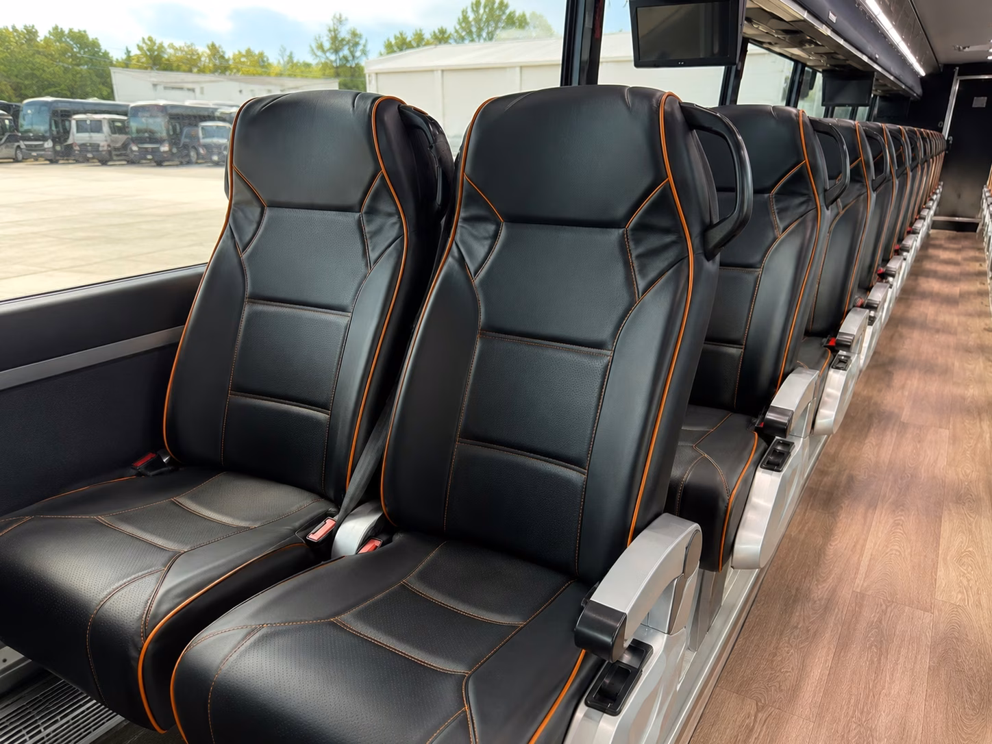 pelicans game transportation to smoothie king center in new orleans